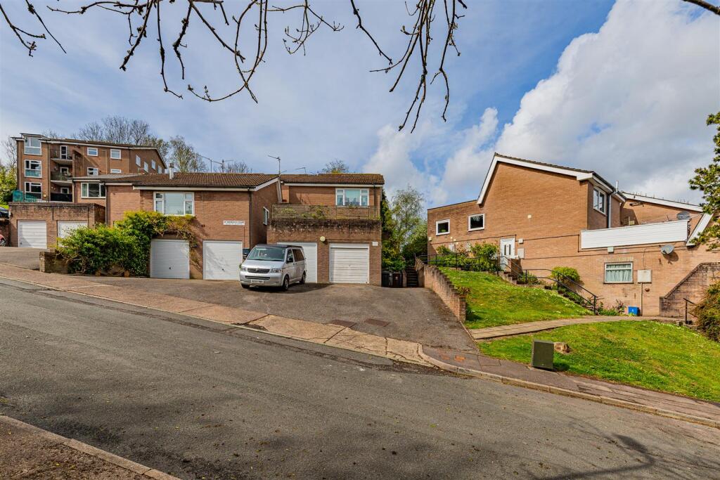 St Patricks Court 12-2.jpg