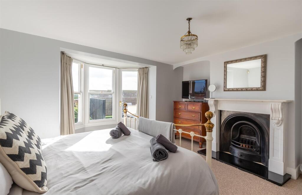 Principal Bedroom