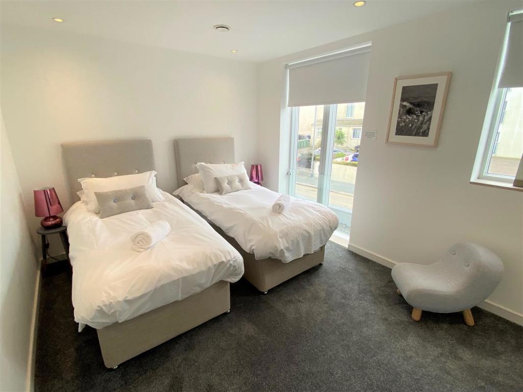 11 Towan Heights Bedroom 2