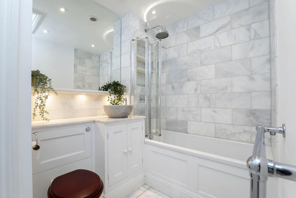 Flat 4, Pembury-1...