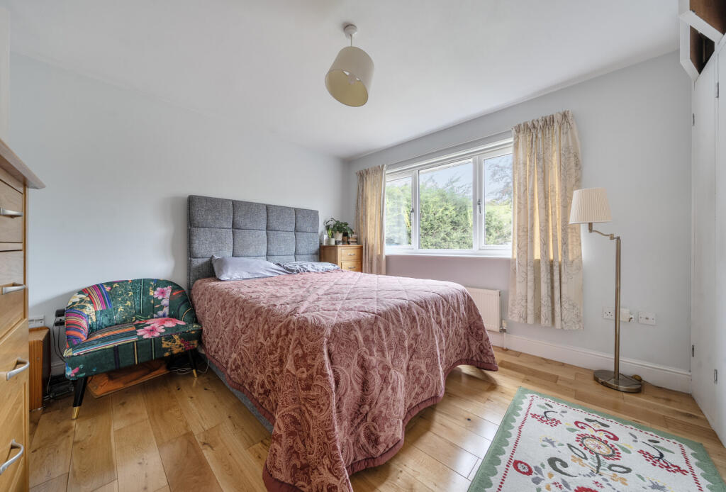 1359541-10-68e8d6...