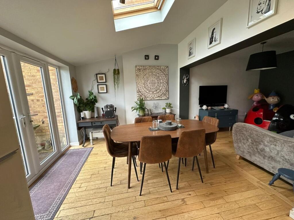 2024-04-16 at 09.29.57_eef9c1a3.jpg