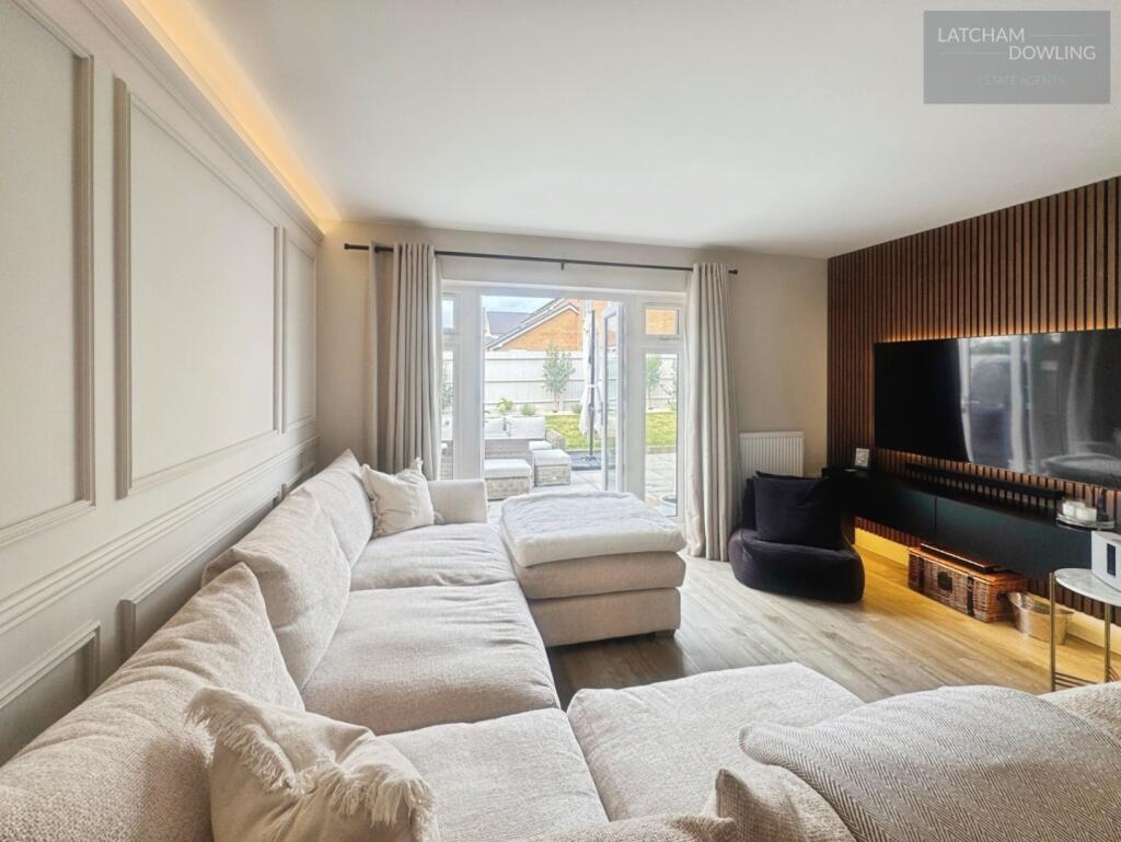 pbox-living_room-331242.jpg