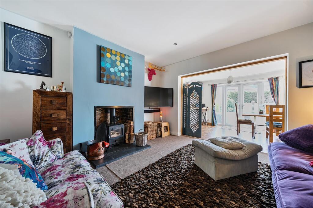53 Middlefield Lane