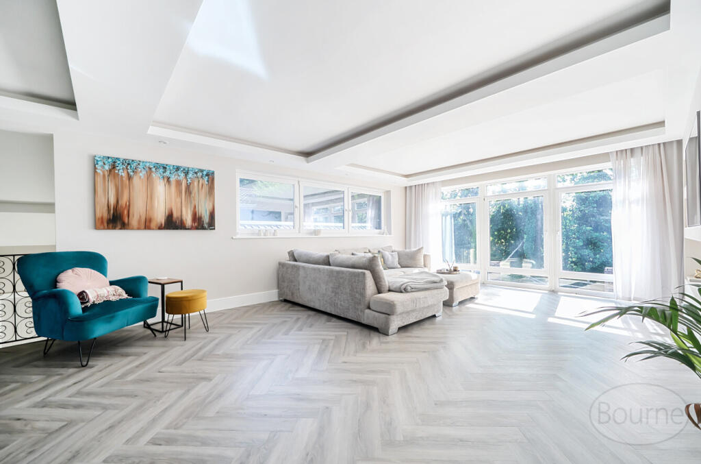 91ee6c9d-e585-423...