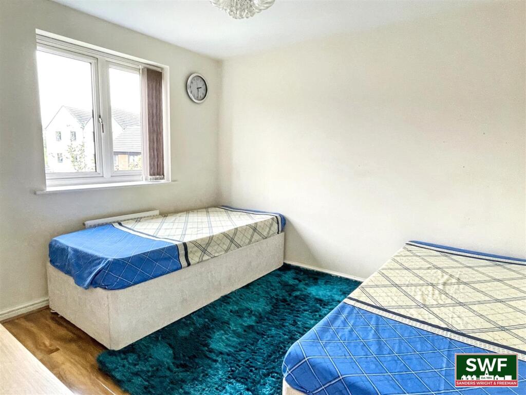 Bedroom4