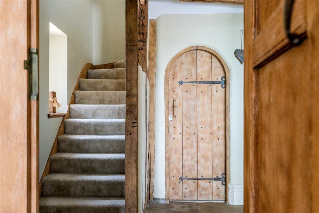 19, Roedean Crescent 320828  (77).jpg