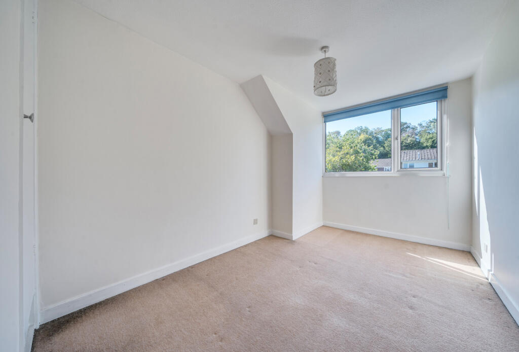 1358189-15-68cd56...