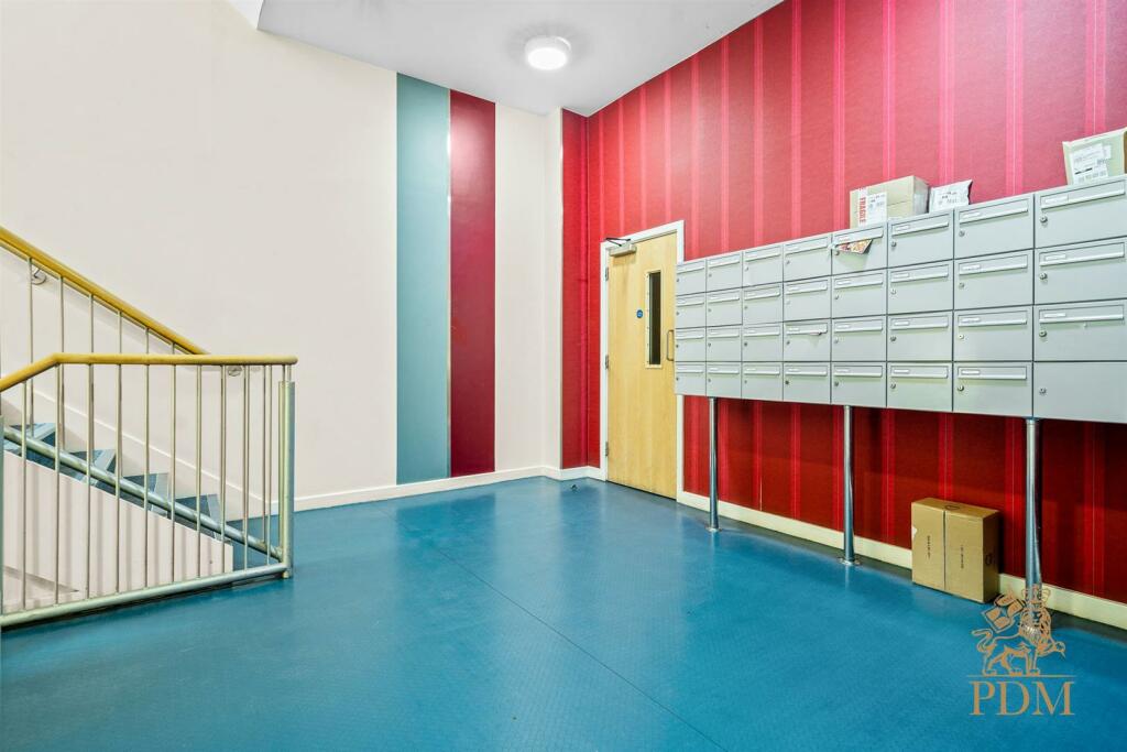 Apt 5 Lexington Place, 7 Plumptre Street Nottingha