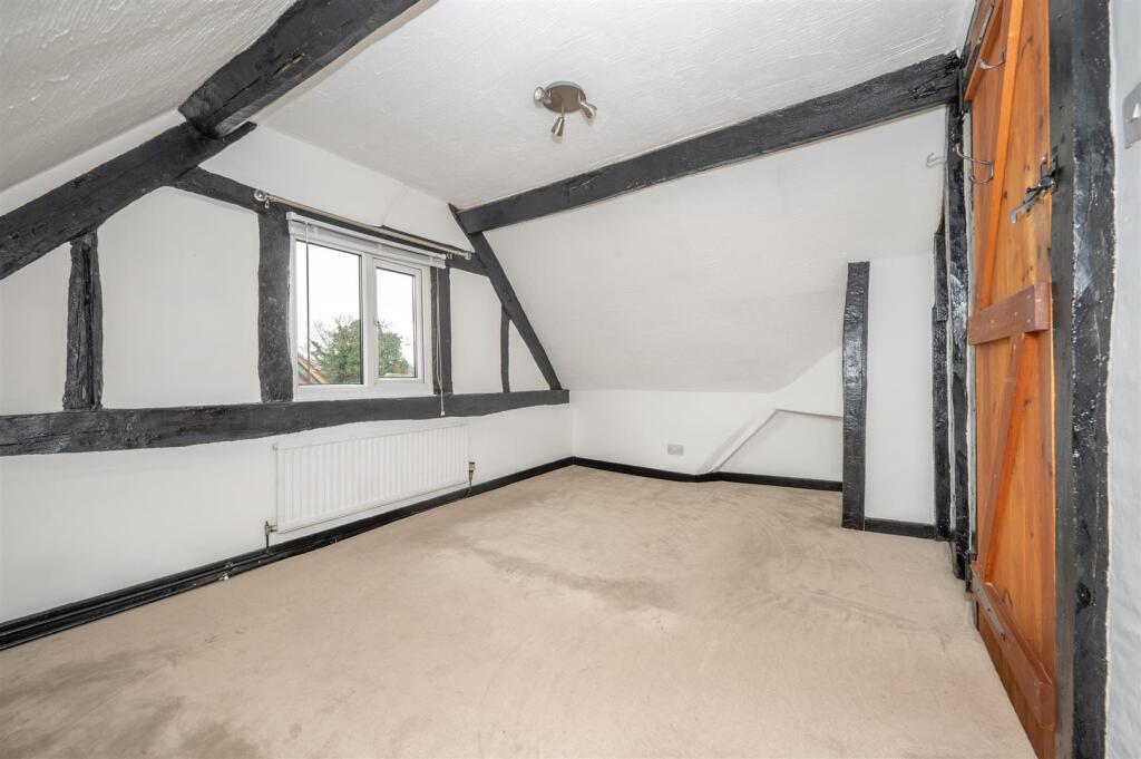 Bedroom One.jpg