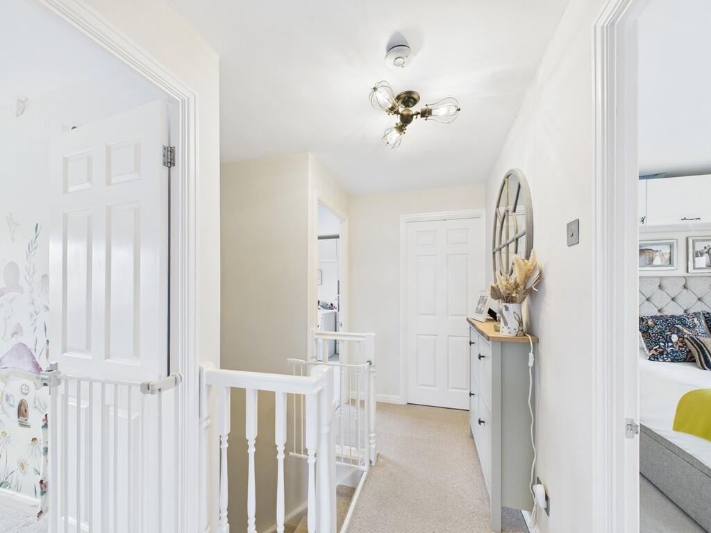 CAM01835G0-PR0339...