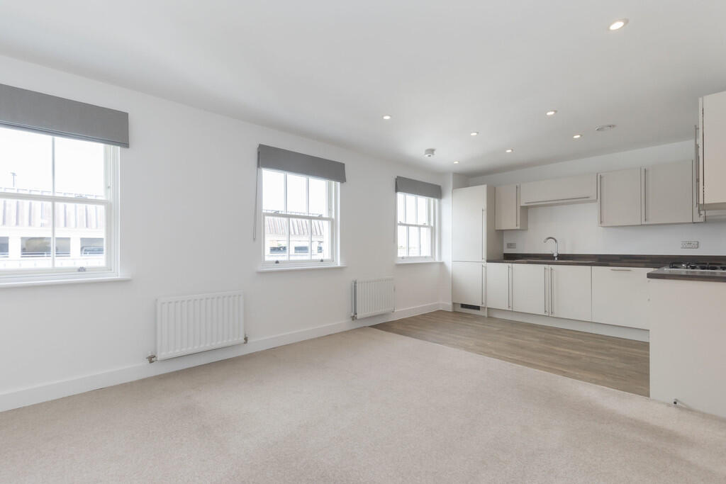 Flat 7, 48 Albion...