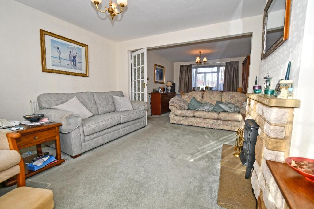 Sitting/Dining Room