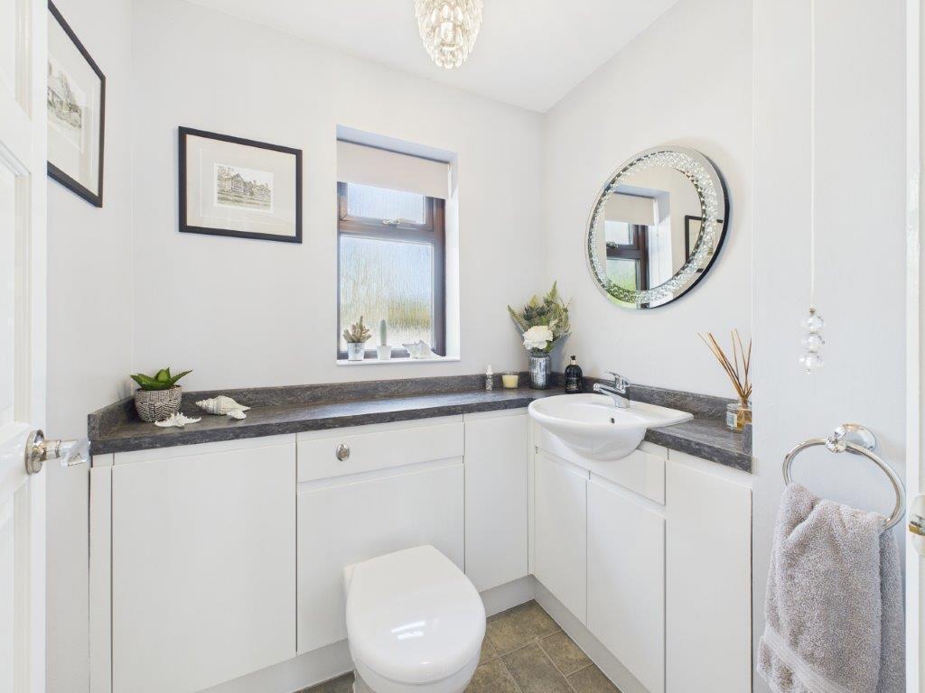 ground floor cloakroom