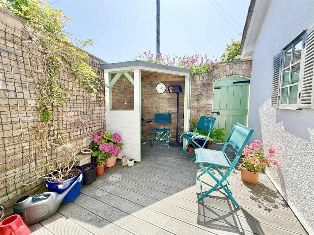 garden-1.jpg