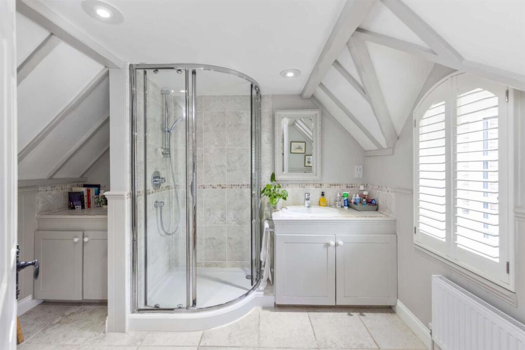 Smarkham Orchard, Madgehole Lane, Shamley Green, G