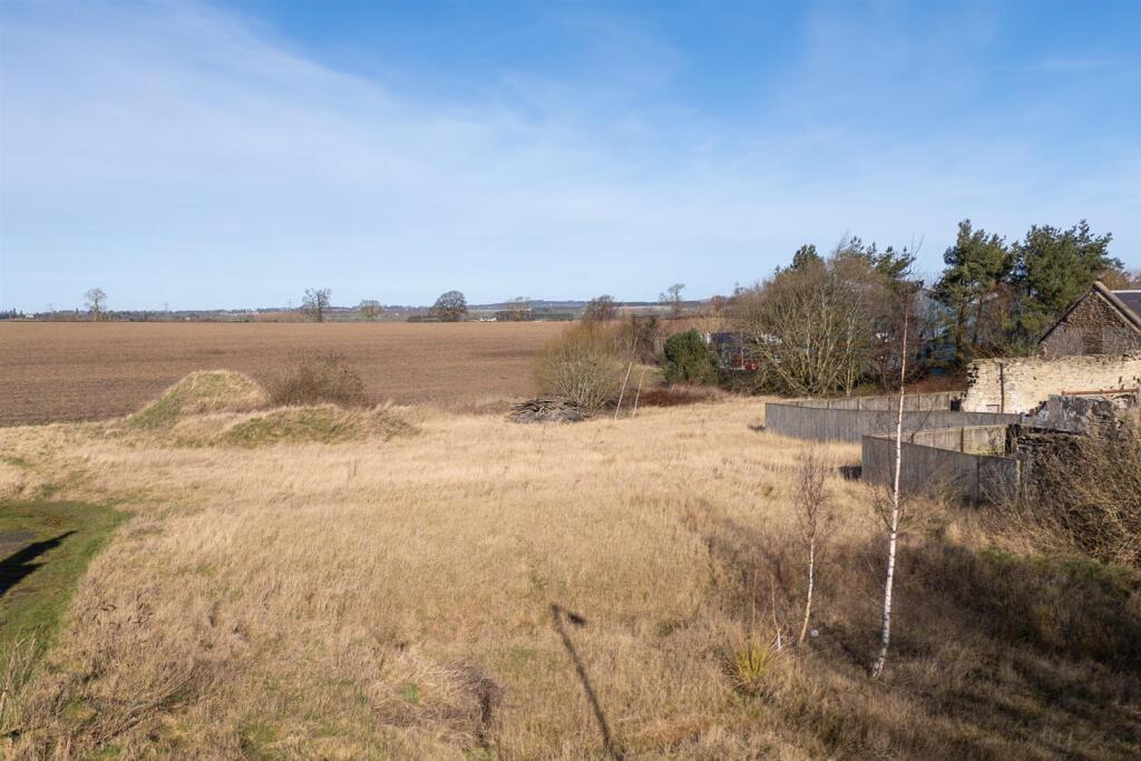 Building Plot Eccles-06.jpg