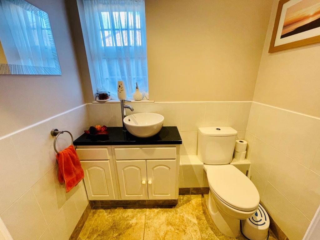 Downstairs WC