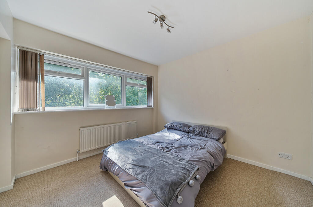 1327906-2-687dfe8...