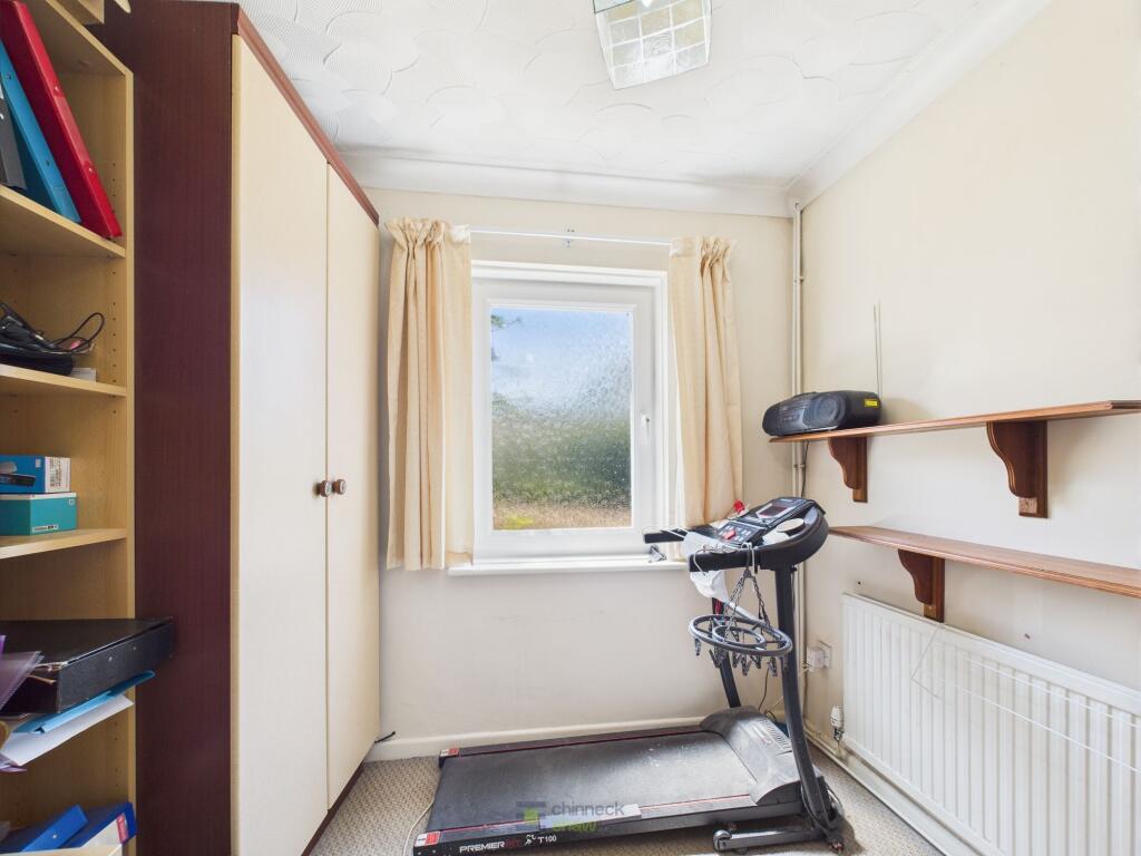 Bedroom 4/Office