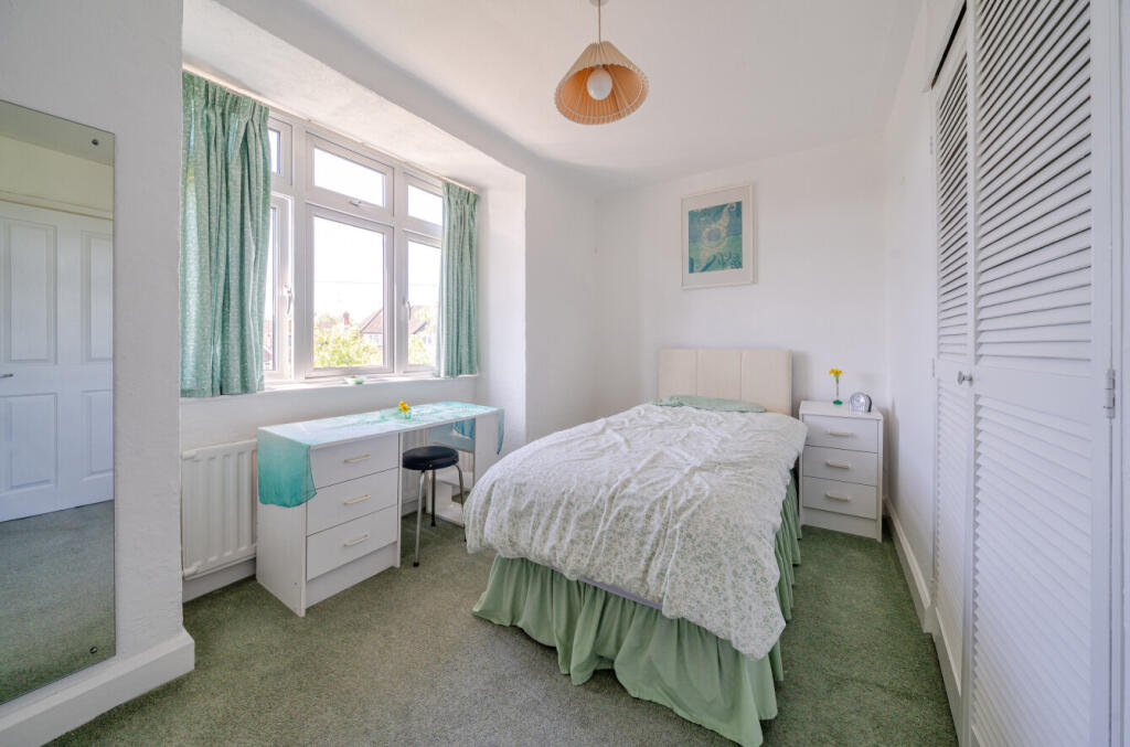 1327408-25-687a2b...