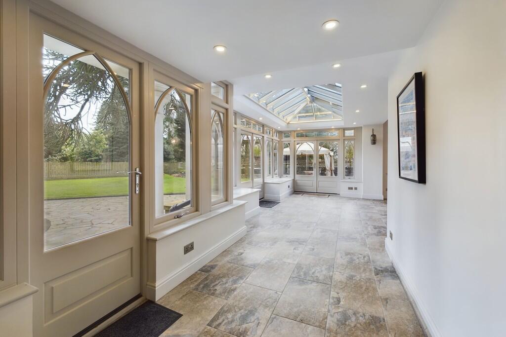 Open plan kitchen...