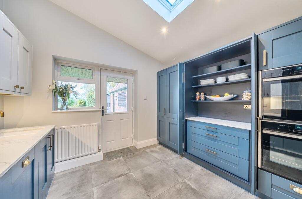 1383098-8-691dd74345b91