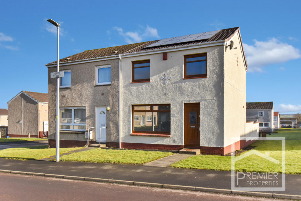 A Three Bed Semi-Detached Villa For Rent