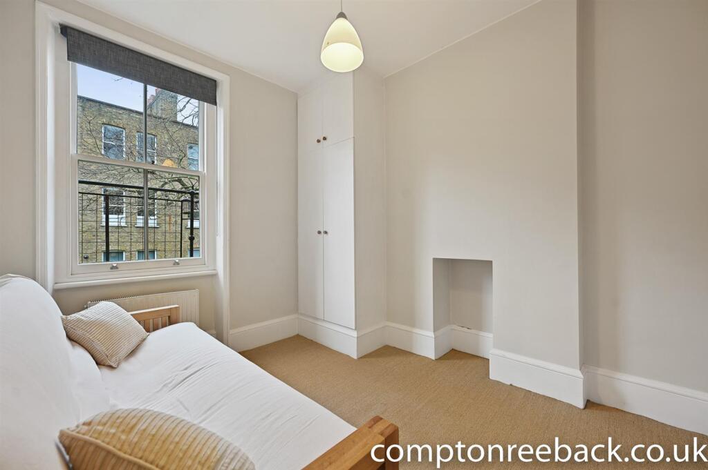 CR - 22 Morshead Mansions - BedroomA3 (1).jpg