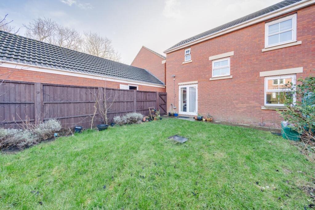 2 - rear garden.jpg