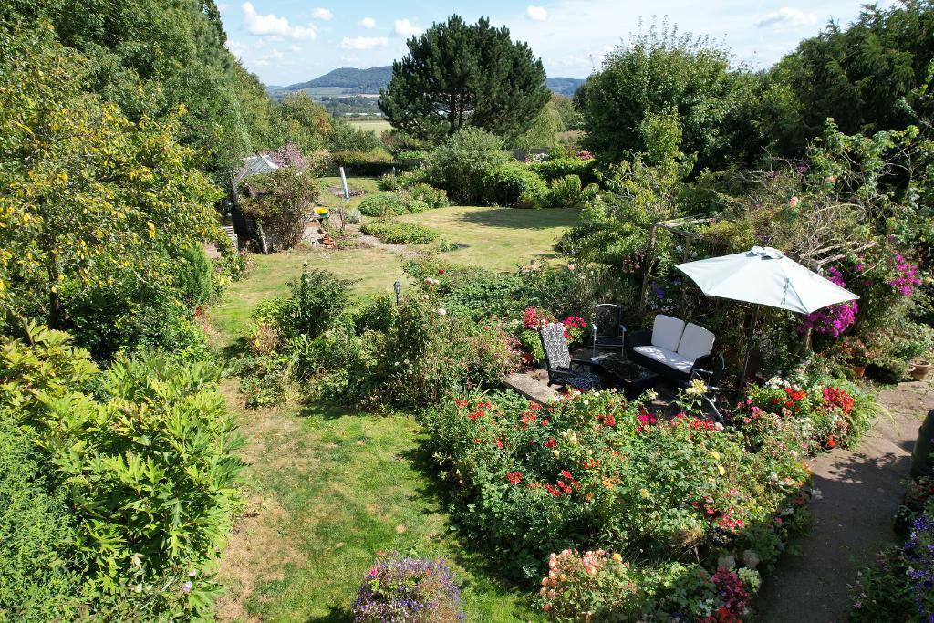 Gorgeous garden and views