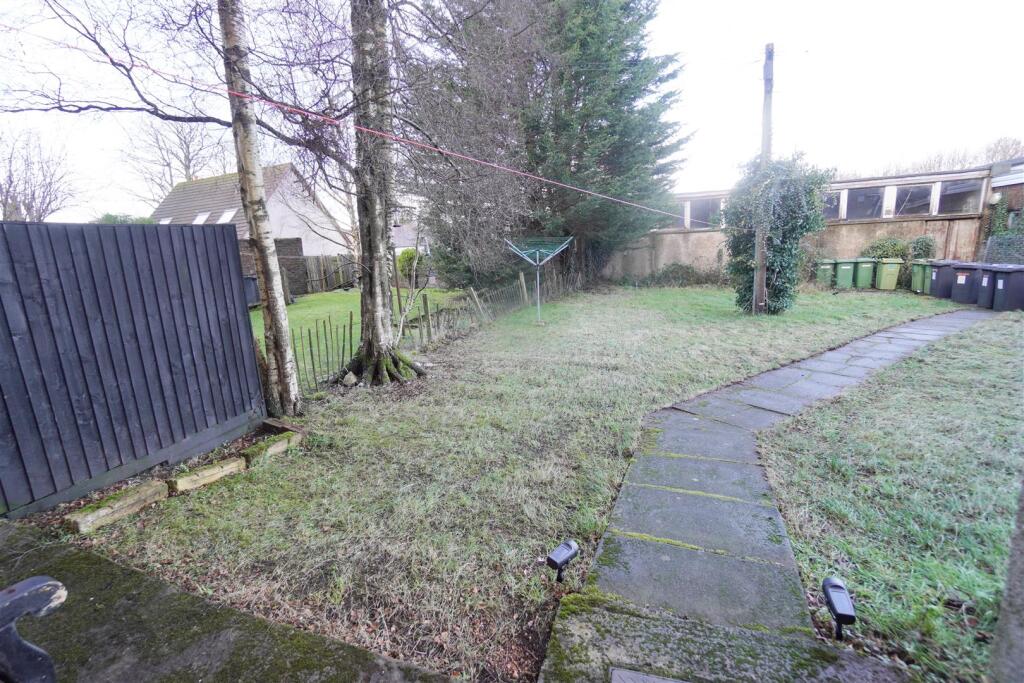 communal garden.jpg