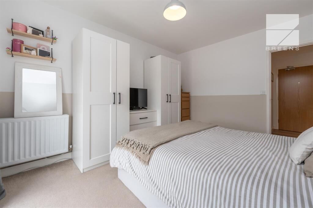 Flat 56, Furrow House_0019.jpg