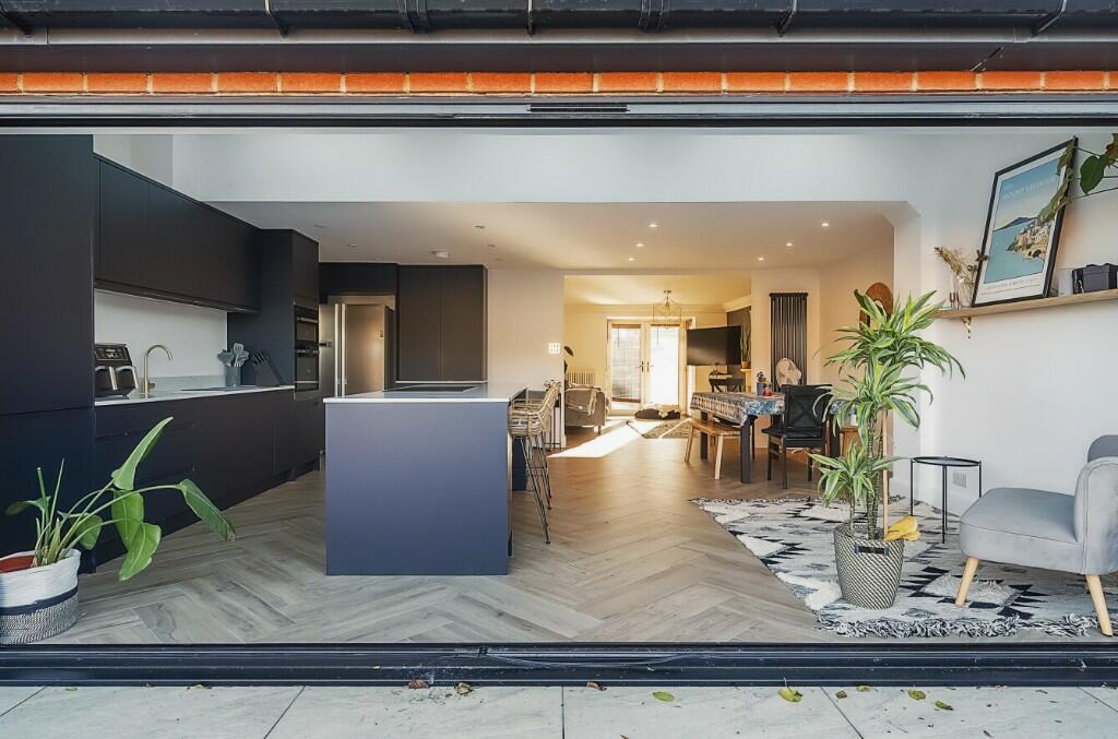 Kitchen open plan 