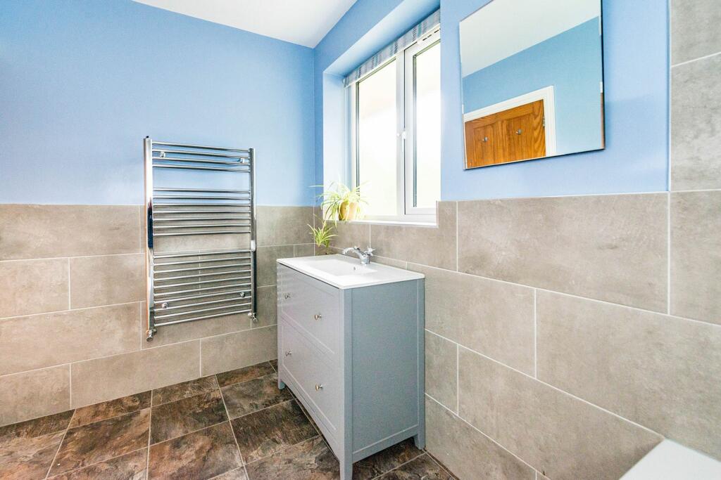 BEDROOMS AND BATHROOMS