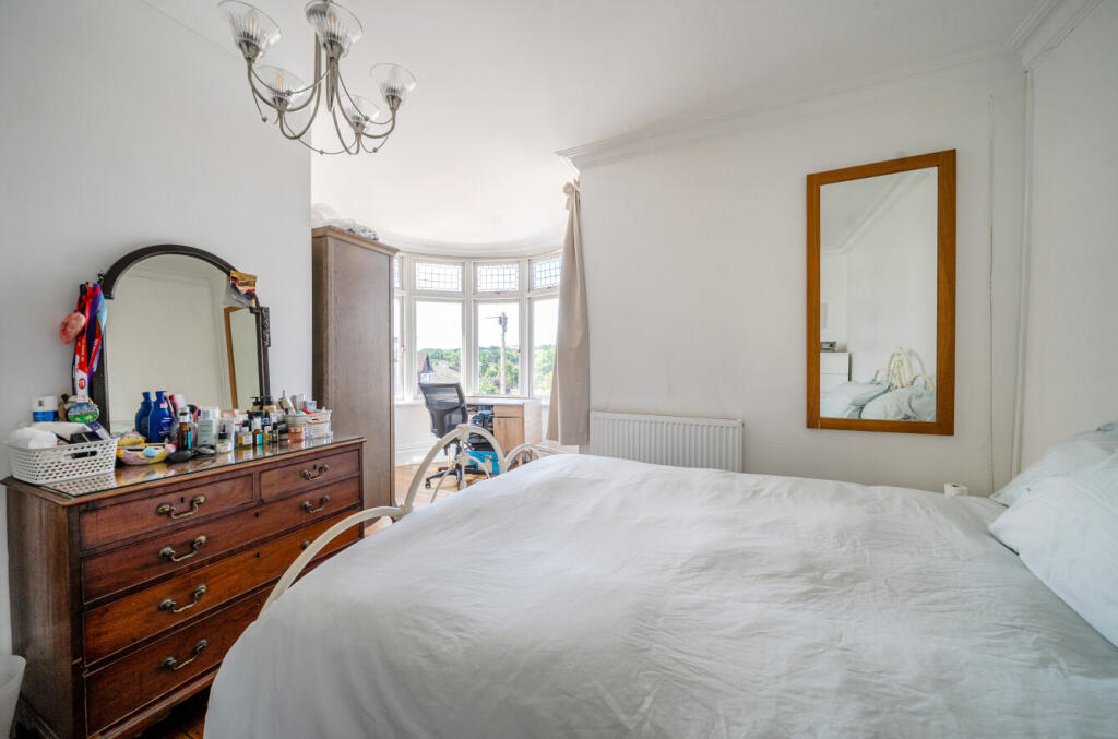 1317296-18-687a35...