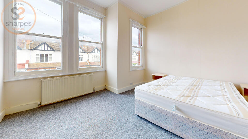 14-Beech-Grove-Bedroom 2