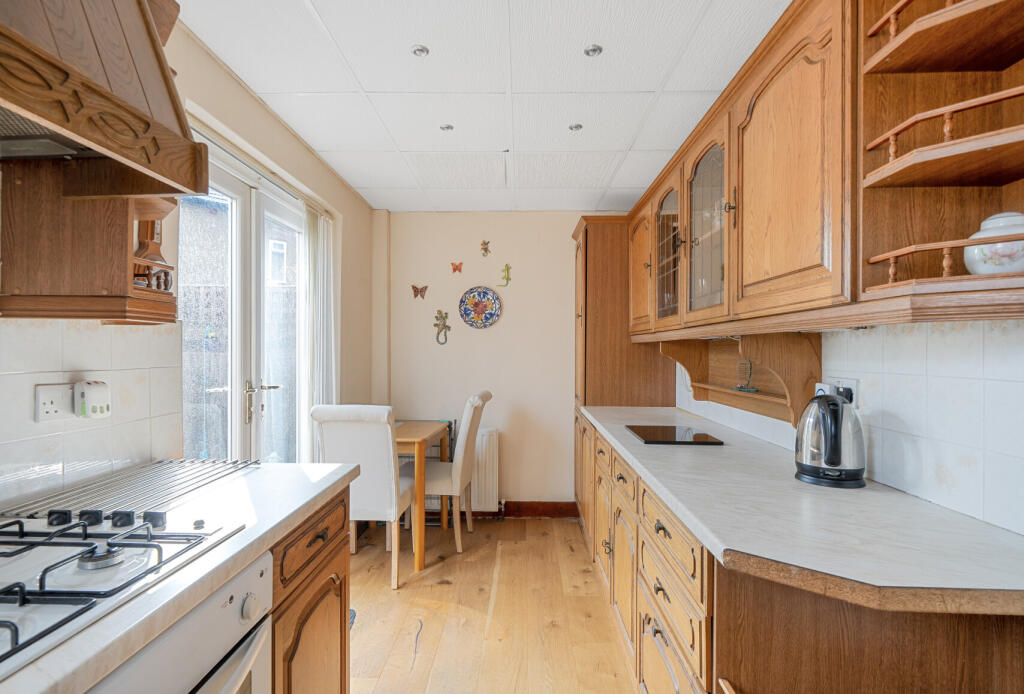 1302132-12-683f4a...