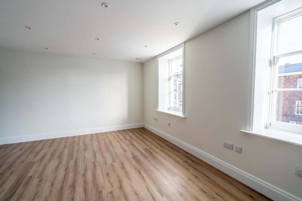 2nd floor flat-6.jpg
