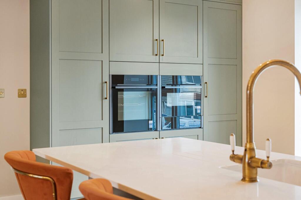 Photo 04-11-2025, 14 09 40.jpg