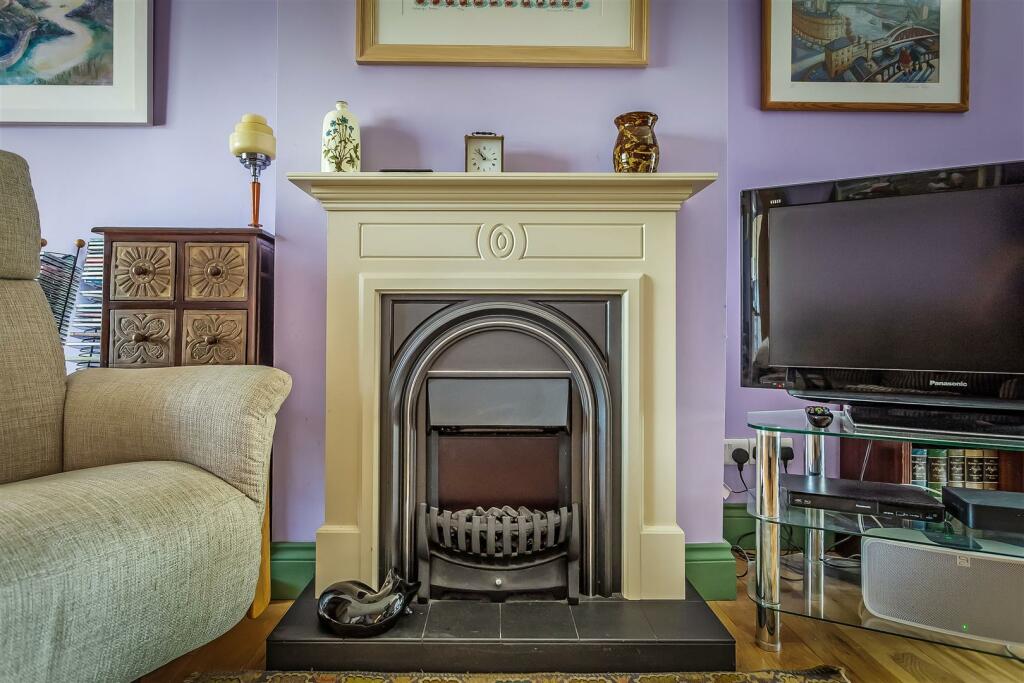 9-Raymead-Way-14.jpg