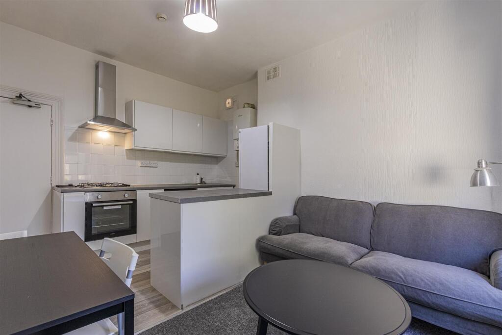 Richmond Road 47, FFF-3.jpg