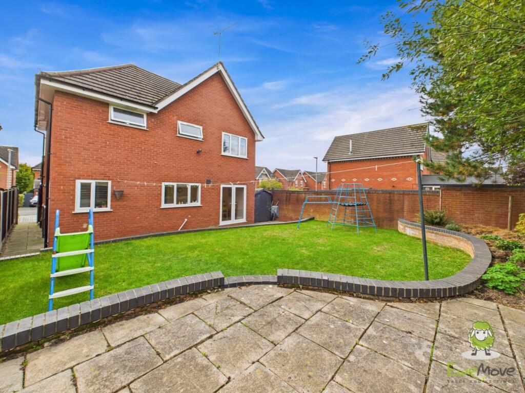 CAM02463G0-PR0086-STILL021