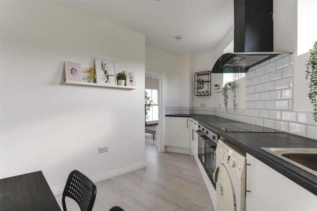 1-3 Chatsworth Road (Studios)-29.jpg