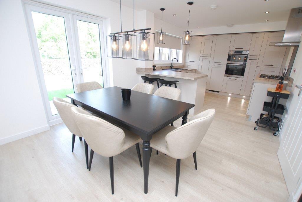 Kitchen/dining