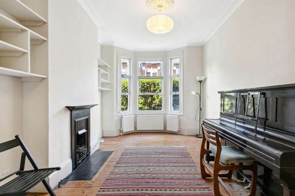 55a Strathleven Road-1.jpg