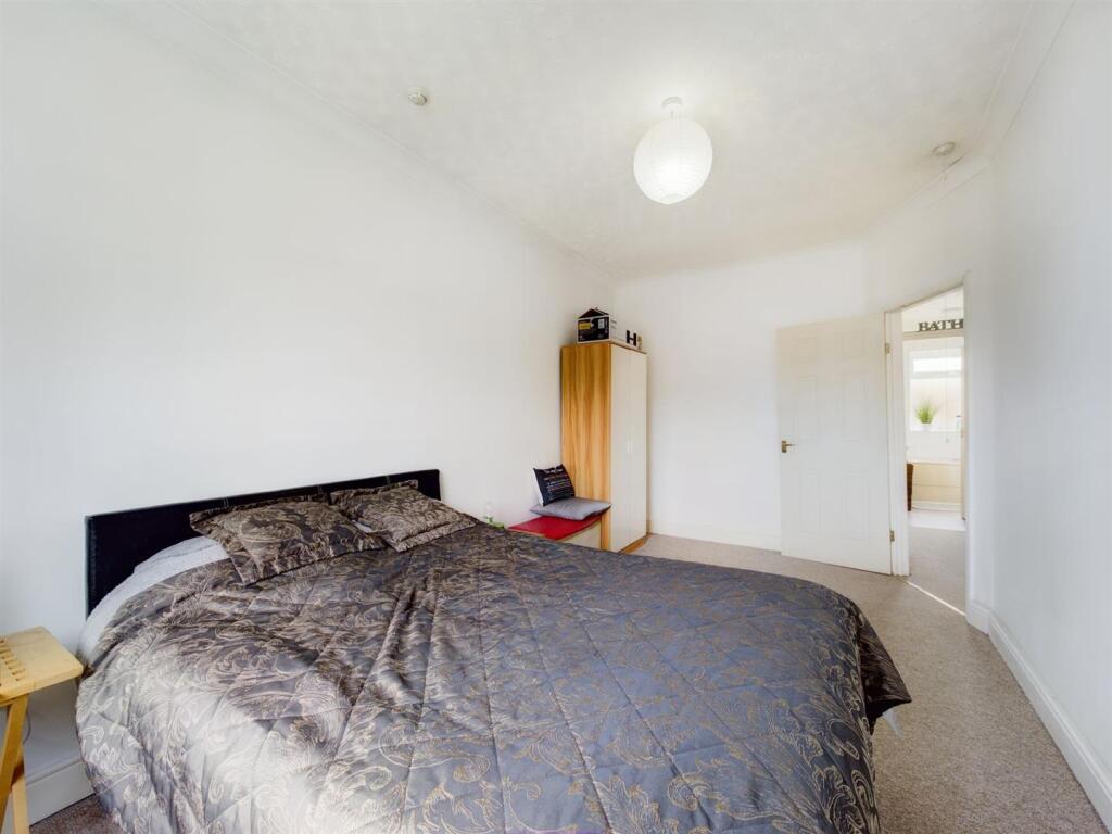 12a Frmapton Place  (3).jpg
