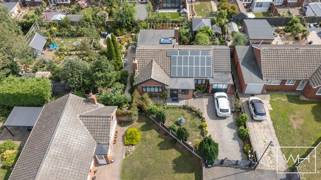 16 Chepstow Gardens,