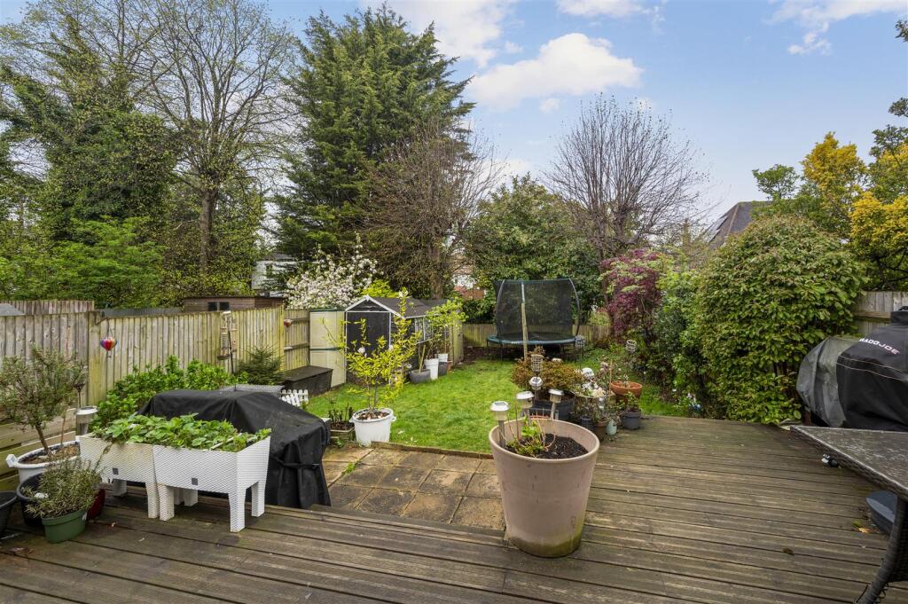 13 B laurel Road,7.jpg