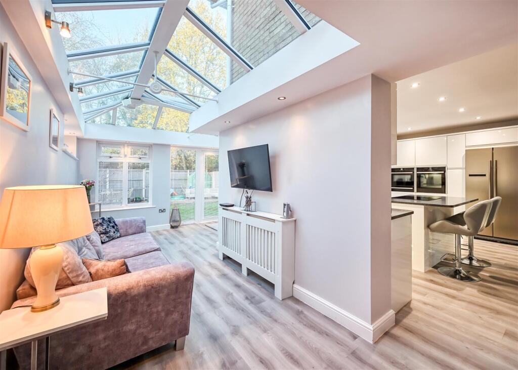 25 Blackbrook Way-11.jpg